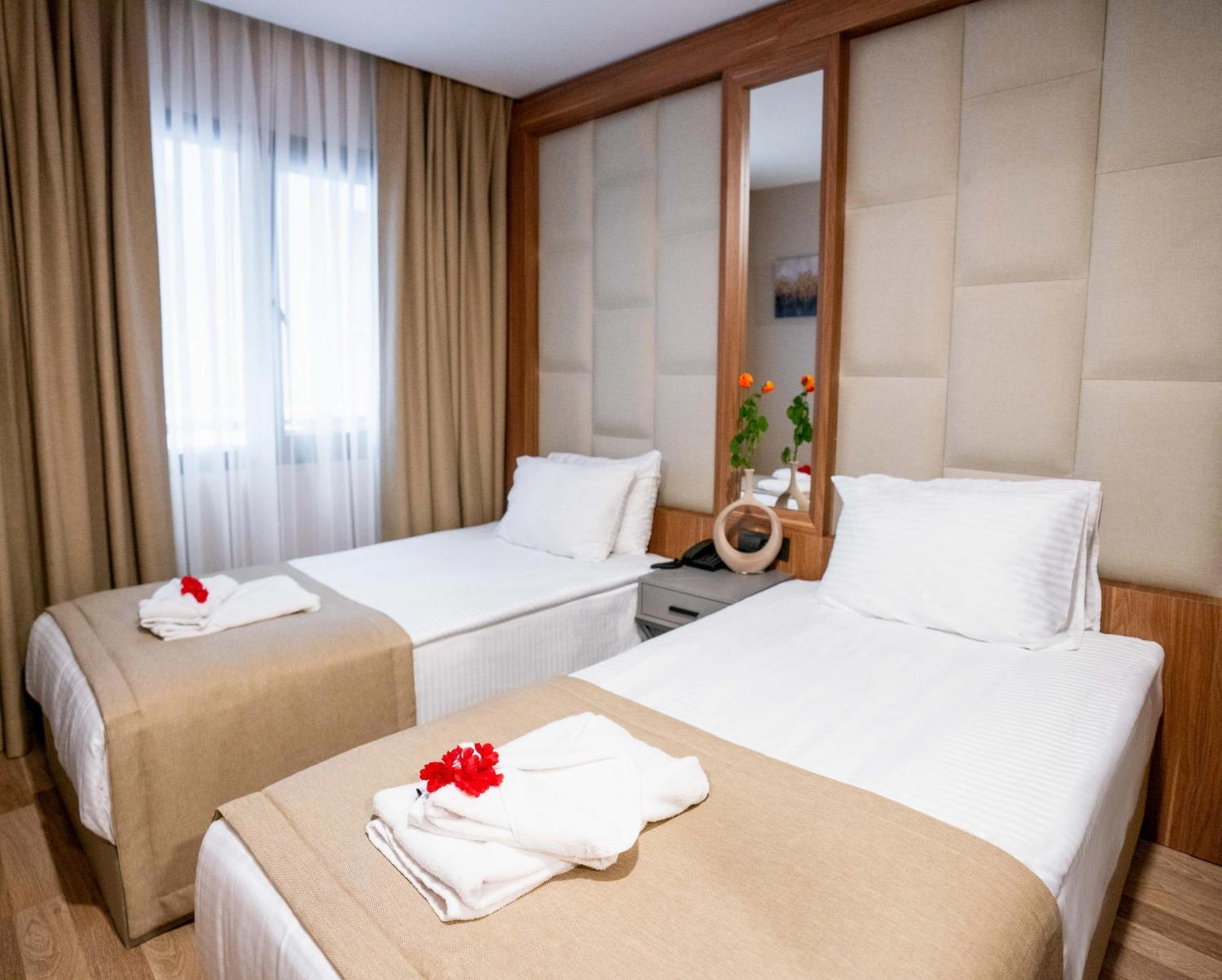 Four Sides Taksim Lion Hotel&Spa Istanbul Eksteriør bilde